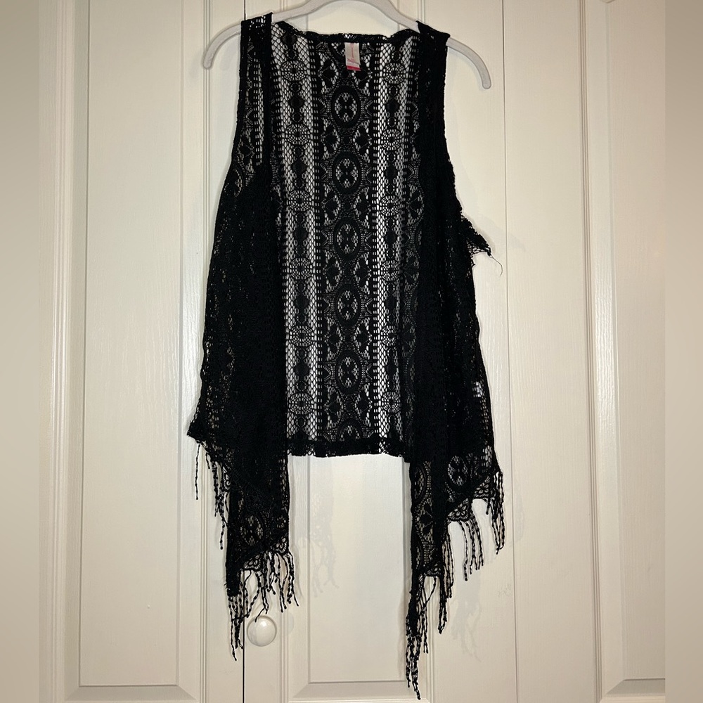 Women’s Open Front Sleeveless Fringed Lace Cardigan | Size M